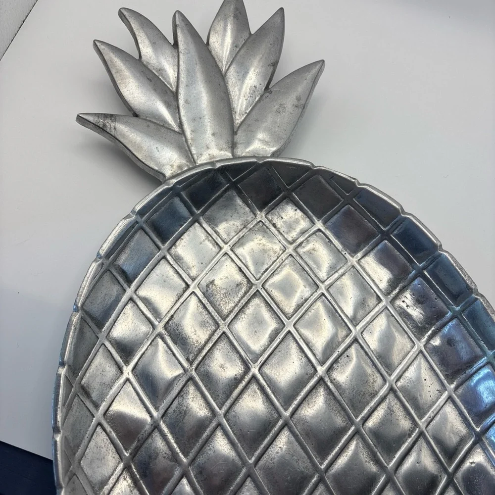 Silver Pineapple Pewter Serveware Platter - Picture 4 of 5